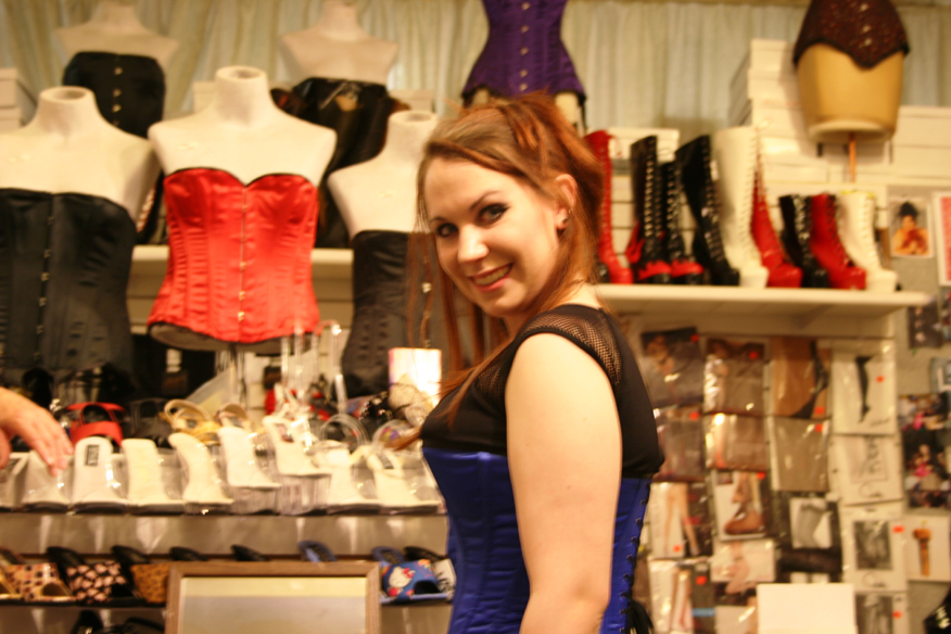corsetshopping 011